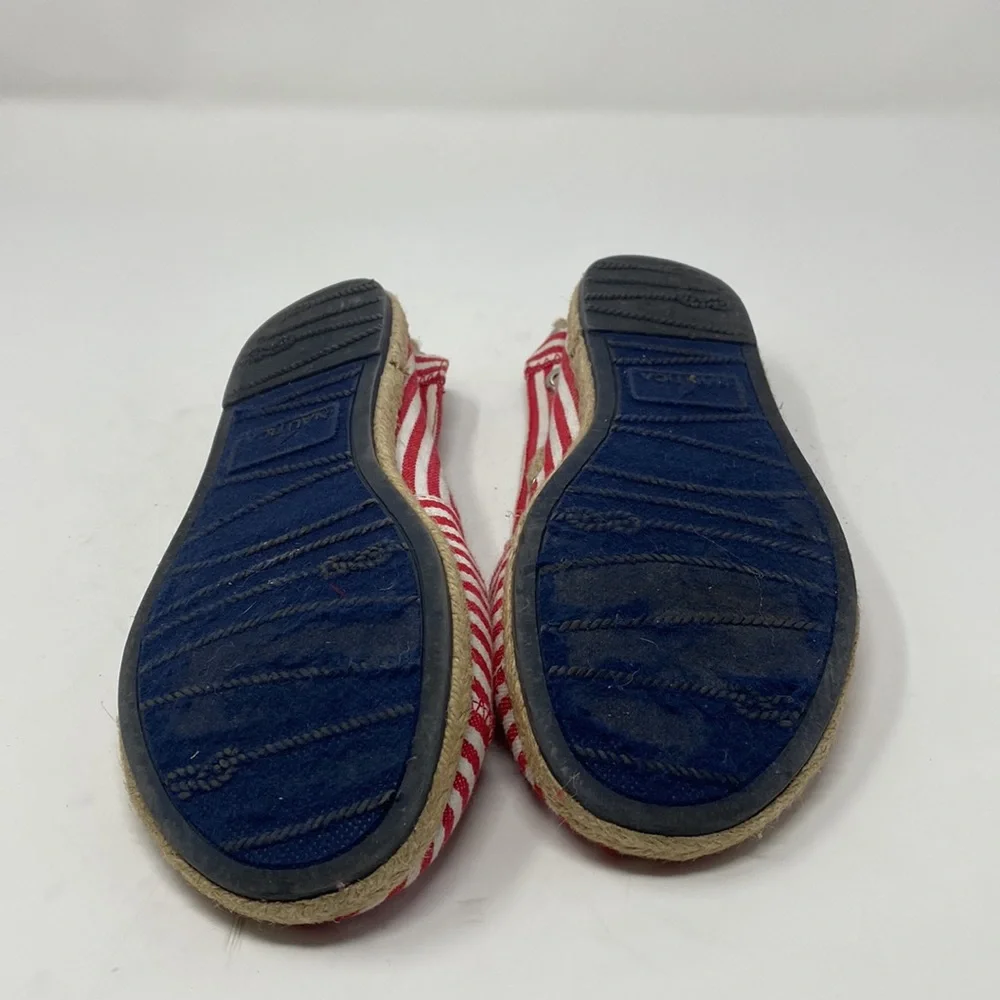 Nautica red white